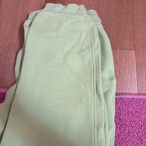 green scuba sweats size 6